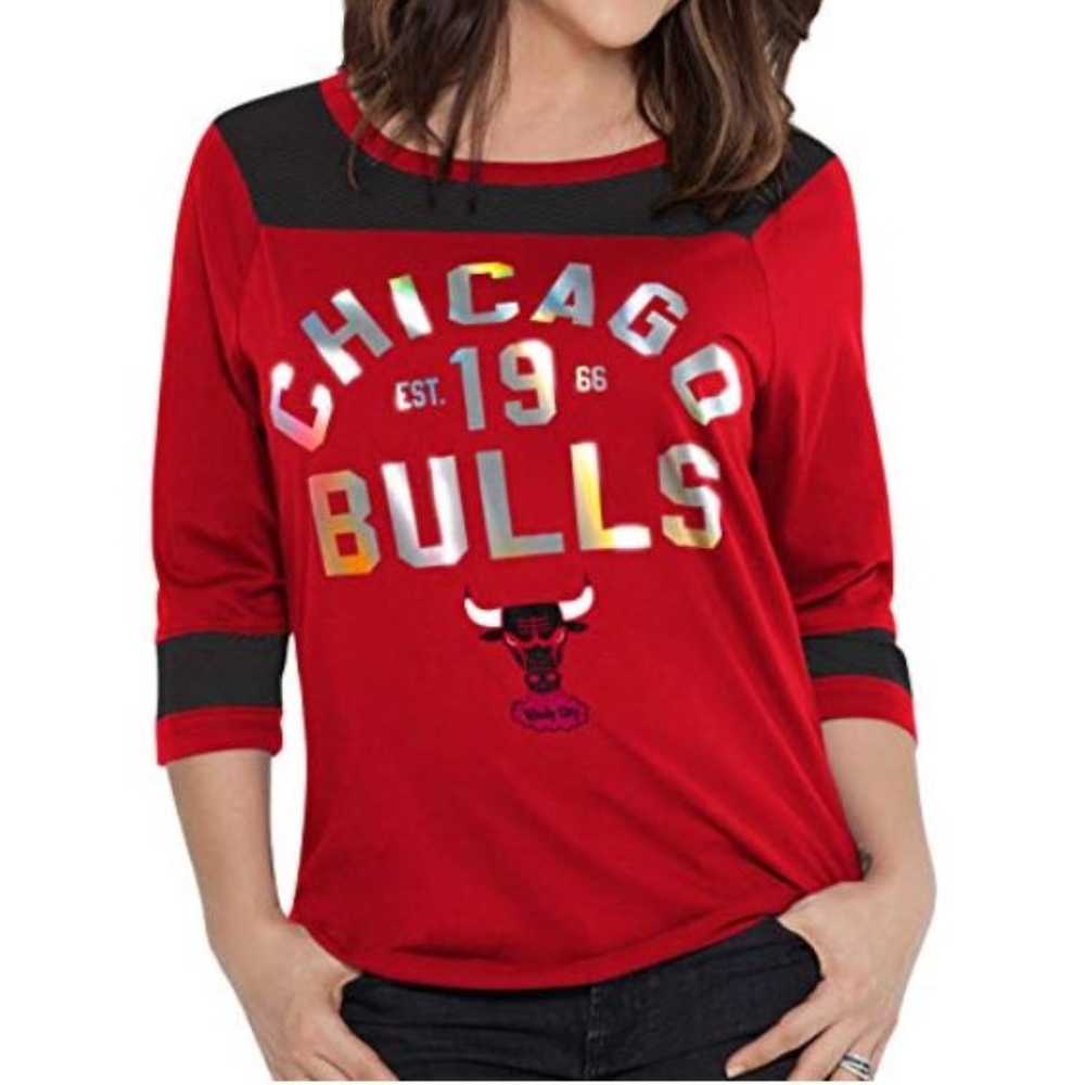 NBA CHICAGO BULLS Red Tee 3/4 Sleeve Size Large